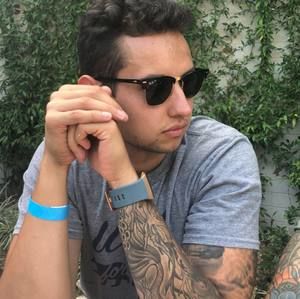 Meet your Posher, Adam